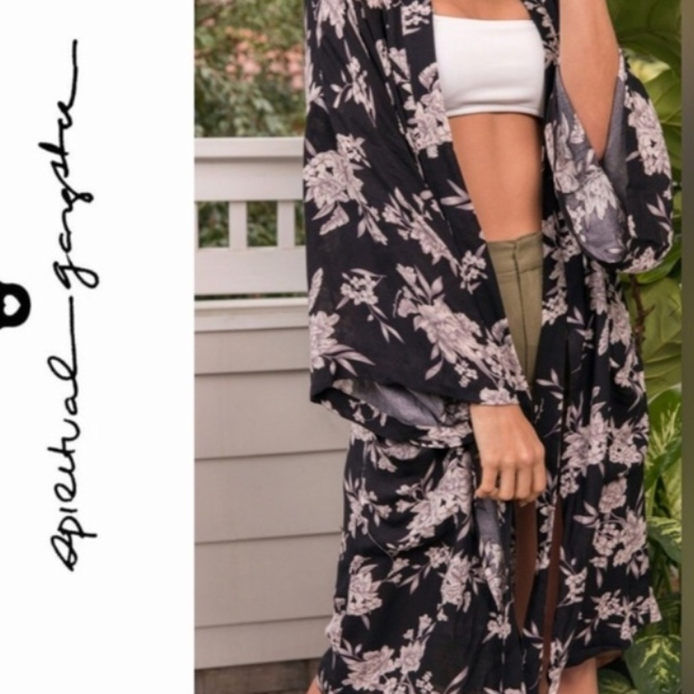Spiritual Gangster Maya Kimono
